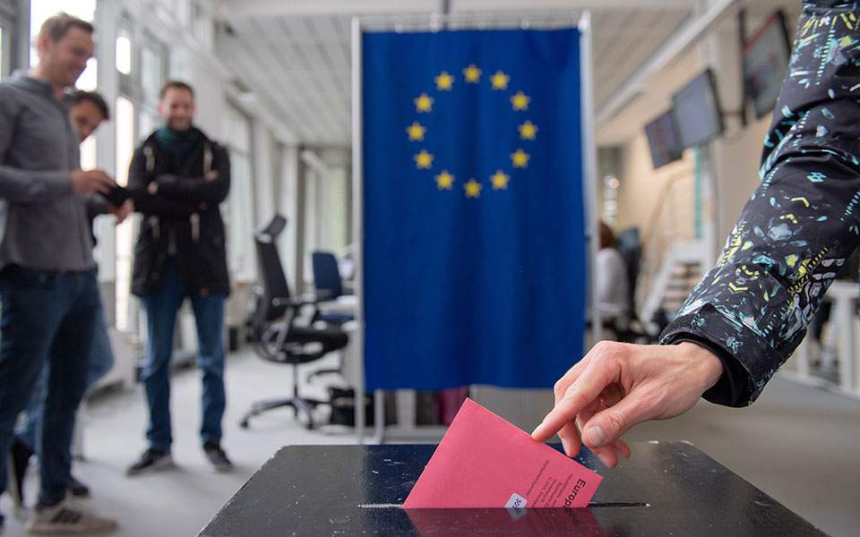 Guardian: Πέντε πράγματα που μάθαμε από τα αποτελέσματα των ευρωεκλογών - Φωτογραφία 1