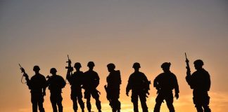 Ποιοι θέλουν να ξαναζήσουν οι στρατιωτικοί τον εφιάλτη των μεταθέσεων του 2012; - Φωτογραφία 1