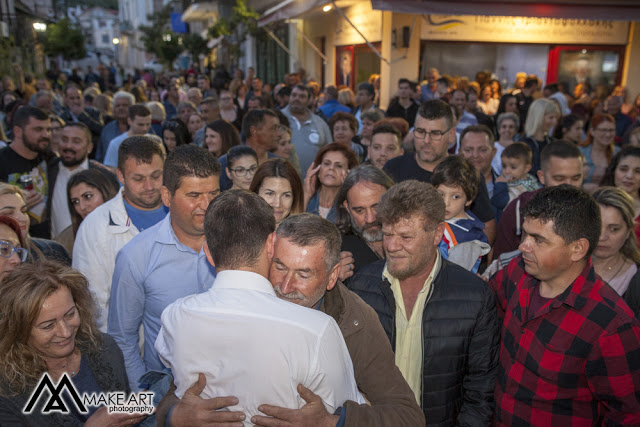 Μαζί με τους Δημότες γιόρτασε την συντριπτική του νίκη με 75%, ο νέος Δήμαρχος Ξηρομέρου Γιάννης Τριανταφυλλάκης [φωτο: MAKE ART] - Φωτογραφία 107
