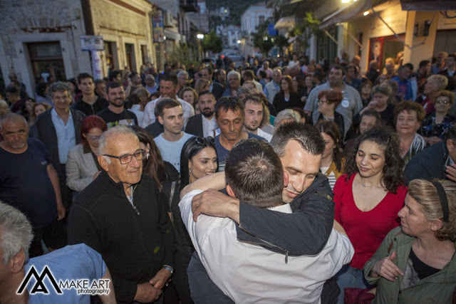 Μαζί με τους Δημότες γιόρτασε την συντριπτική του νίκη με 75%, ο νέος Δήμαρχος Ξηρομέρου Γιάννης Τριανταφυλλάκης [φωτο: MAKE ART] - Φωτογραφία 118