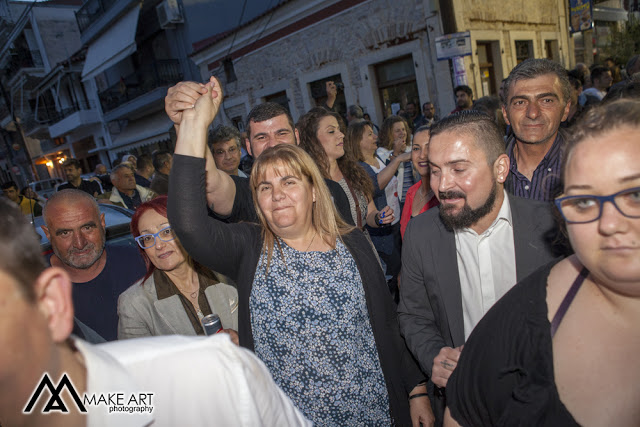 Μαζί με τους Δημότες γιόρτασε την συντριπτική του νίκη με 75%, ο νέος Δήμαρχος Ξηρομέρου Γιάννης Τριανταφυλλάκης [φωτο: MAKE ART] - Φωτογραφία 136