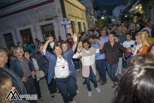Μαζί με τους Δημότες γιόρτασε την συντριπτική του νίκη με 75%, ο νέος Δήμαρχος Ξηρομέρου Γιάννης Τριανταφυλλάκης [φωτο: MAKE ART] - Φωτογραφία 141