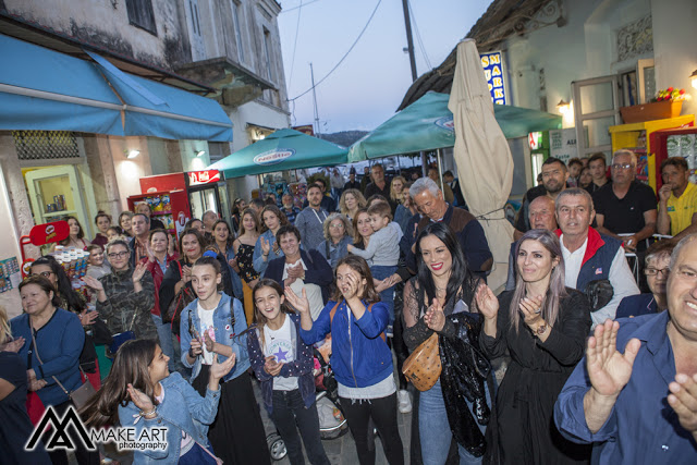 Μαζί με τους Δημότες γιόρτασε την συντριπτική του νίκη με 75%, ο νέος Δήμαρχος Ξηρομέρου Γιάννης Τριανταφυλλάκης [φωτο: MAKE ART] - Φωτογραφία 79