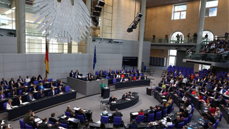 Deutsche Welle: Ανοίγει ο δρόμος για «πράσινο» καγκελάριο στη Γερμανία; - Φωτογραφία 1