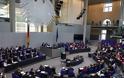 Deutsche Welle: Ανοίγει ο δρόμος για «πράσινο» καγκελάριο στη Γερμανία;