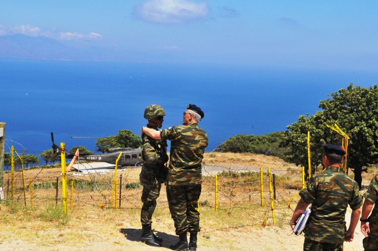 Επίσκεψη Αρχηγού ΓΕΣ στις Νήσους Κω, Αστυπάλαια, Νίσυρο - Φωτογραφία 9
