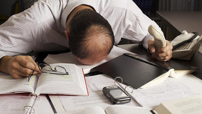 Σύνδρομο επαγγελματικής εξουθένωσης ή σύνδρομο burnout. Ποιες οι αιτίες και τα συμπτώματα που προκαλεί; - Φωτογραφία 4