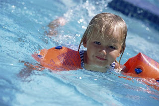 Οδηγίες για τους κολυμβητές. Ο πνιγμός είναι η δεύτερη αιτία θανάτων λόγω ατυχημάτων στα μικρά παιδιά - Φωτογραφία 4