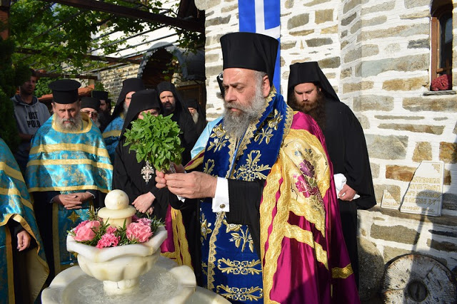 12122 - Φωτογραφίες από τον εορτασμό της Αναλήψεως του Κυρίου στην πανηγυρίζουσα Ιερά Μονή Εσφιγμένου Αγίου Όρους (6/6/2019) - Φωτογραφία 24