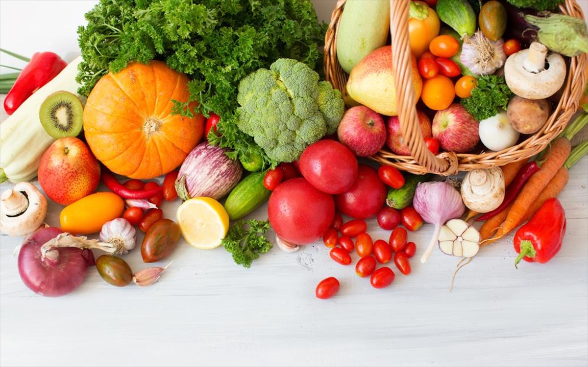 Όσοι δεν τρώνε φρούτα και λαχανικά κινδυνεύουν περισσότερο να πάθουν έμφραγμα και εγκεφαλικό - Φωτογραφία 1
