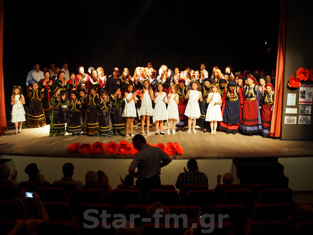 Τα χορευτικά του Δήμου Γρεβενών στην  ετήσια παράσταση 2019 (εικόνες + VIDEO) - Φωτογραφία 158