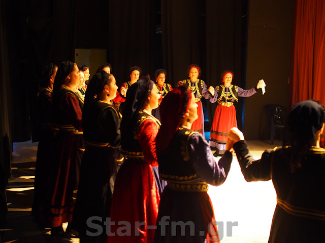 Τα χορευτικά του Δήμου Γρεβενών στην  ετήσια παράσταση 2019 (εικόνες + VIDEO) - Φωτογραφία 64