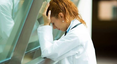 Σύνδρομο εργασιακής εξουθένωσης (burnout): Αναγνωρίστηκε και επίσημα ως ασθένεια από τον ΠΟΥ - Φωτογραφία 1