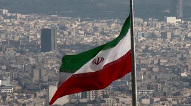 Τεχεράνη: Έχουμε τη δύναμη να κλείσουμε τα Στενά του Ορμούζ - Φωτογραφία 1