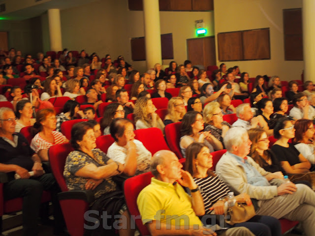 Γρεβενά || Θεατρική παράσταση: Μανωλάκης ο βομβιστής.. - Δείτε εικόνες - Φωτογραφία 11