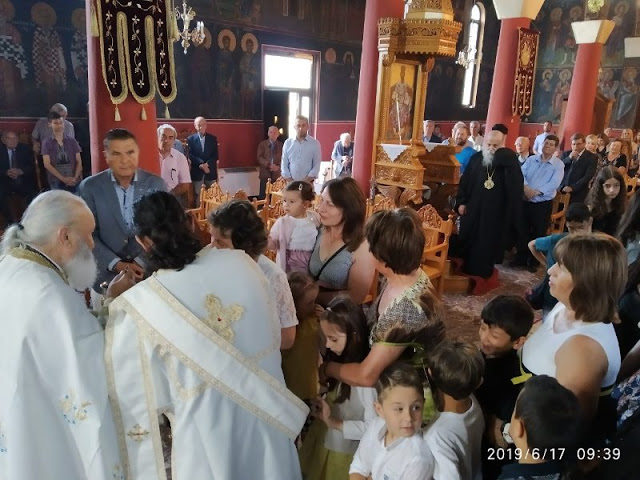 Εορτή του Αγίου Πνεύματος στην Μικροκλεισούρα και στο Καρπερό Γρεβενών(εικόνες) - Φωτογραφία 18
