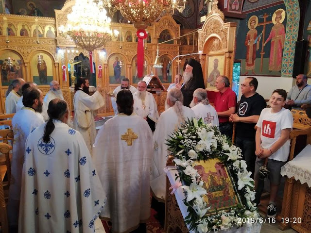 Εορτή του Αγίου Πνεύματος στην Μικροκλεισούρα και στο Καρπερό Γρεβενών(εικόνες) - Φωτογραφία 6
