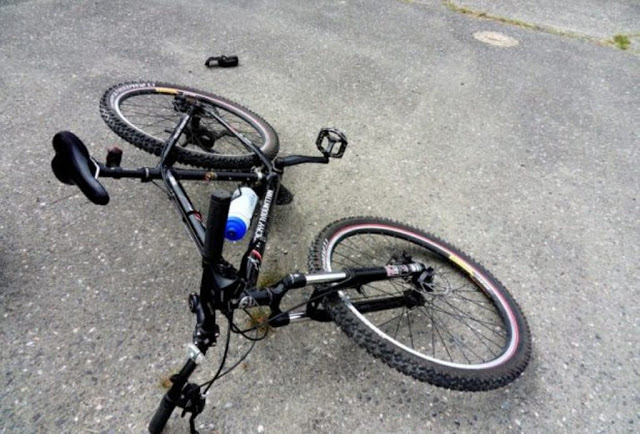 Νεκρός ο ποδηλάτης που έπεσε από τη γέφυρα Ρίου – Αντιρρίου - Φωτογραφία 1