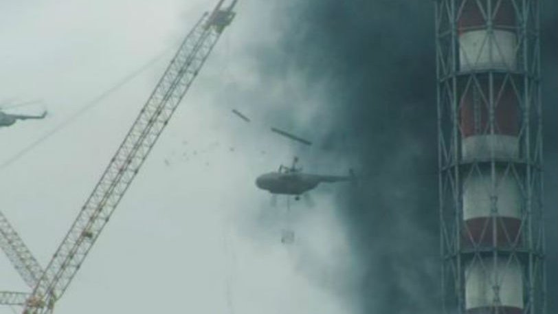 Chernobyl: Αυτό είναι το πραγματικό video με την πτώση του ελικοπτέρου που αντέγραψε το HBO - Φωτογραφία 1