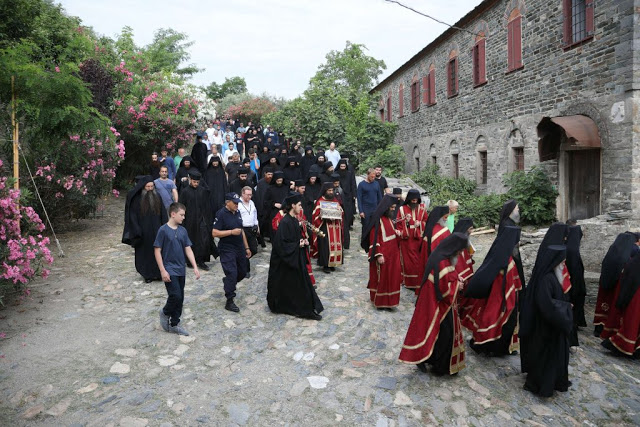 12167 - Φωτογραφίες από την αναχώρηση της Τιμίας Ζώνης της Θεοτόκου με προορισμό τη Δράμα - Φωτογραφία 24