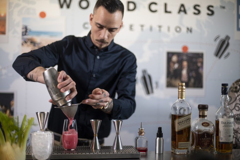 World Class: Αυτός είναι ο καλύτερος bartender της Ελλάδας για το 2019 - Φωτογραφία 3