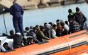 Κατά εκατοντάδες καταφθάνουν και πάλι οι μετανάστες στο Αιγαίο - 300 επιπλέον σε τρεις μέρες..