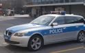 Προσποιήθηκαν τους αστυνομικούς και απέσπασαν 3,25 εκατ. ευρώ από μία γυναίκα