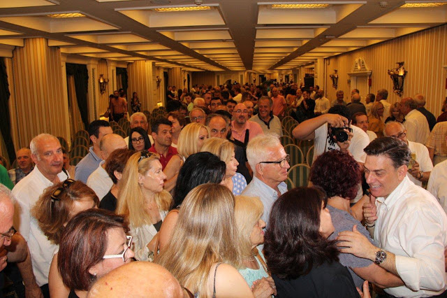 Σε κατάμεστη αίθουσα η προεκλογική ομιλία του ΘΑΝΟΥ ΜΩΡΑΪΤΗ στους ετεροδημότες της Αθήνας -ΦΩΤΟ - Φωτογραφία 103