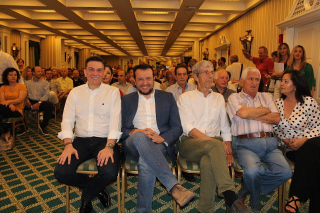 Σε κατάμεστη αίθουσα η προεκλογική ομιλία του ΘΑΝΟΥ ΜΩΡΑΪΤΗ στους ετεροδημότες της Αθήνας -ΦΩΤΟ - Φωτογραφία 3