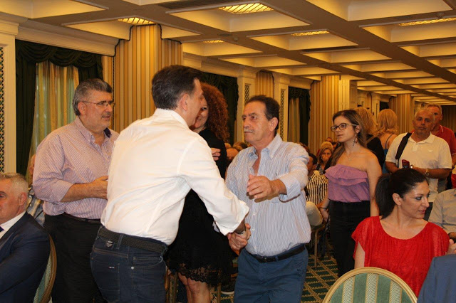 Σε κατάμεστη αίθουσα η προεκλογική ομιλία του ΘΑΝΟΥ ΜΩΡΑΪΤΗ στους ετεροδημότες της Αθήνας -ΦΩΤΟ - Φωτογραφία 54