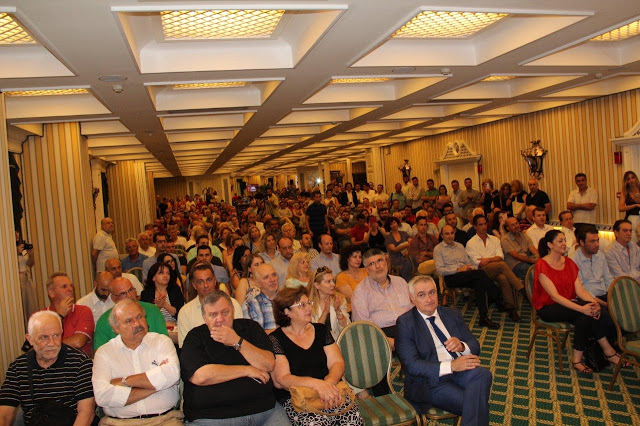 Σε κατάμεστη αίθουσα η προεκλογική ομιλία του ΘΑΝΟΥ ΜΩΡΑΪΤΗ στους ετεροδημότες της Αθήνας -ΦΩΤΟ - Φωτογραφία 66