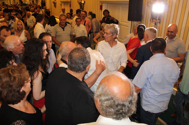 Σε κατάμεστη αίθουσα η προεκλογική ομιλία του ΘΑΝΟΥ ΜΩΡΑΪΤΗ στους ετεροδημότες της Αθήνας -ΦΩΤΟ - Φωτογραφία 91