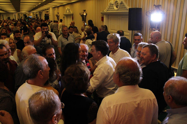 Σε κατάμεστη αίθουσα η προεκλογική ομιλία του ΘΑΝΟΥ ΜΩΡΑΪΤΗ στους ετεροδημότες της Αθήνας -ΦΩΤΟ - Φωτογραφία 93