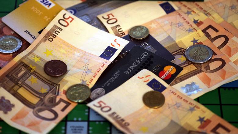 ΣΕΒ: 6 στα 10 ευρώ των μισθωτών καταλήγουν ...στο Κράτος! - Φωτογραφία 1