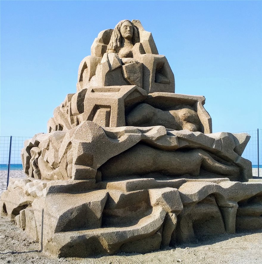 Εντυπωσιακά έργα από... άμμο στην παραλία της Αμμουδάρας - Φωτογραφία 5