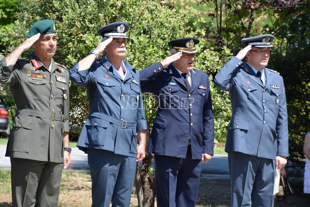 Ο Καταδρομέας Διοικητής της 1ης Μεραρχίας Υποστράτηγος Σάββας Κολοκούρης τιμά τους αγνοούμενους της Κυπριακής τραγωδίας - Φωτογραφία 66