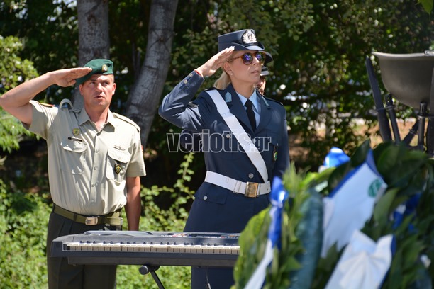 Ο Καταδρομέας Διοικητής της 1ης Μεραρχίας Υποστράτηγος Σάββας Κολοκούρης τιμά τους αγνοούμενους της Κυπριακής τραγωδίας - Φωτογραφία 69
