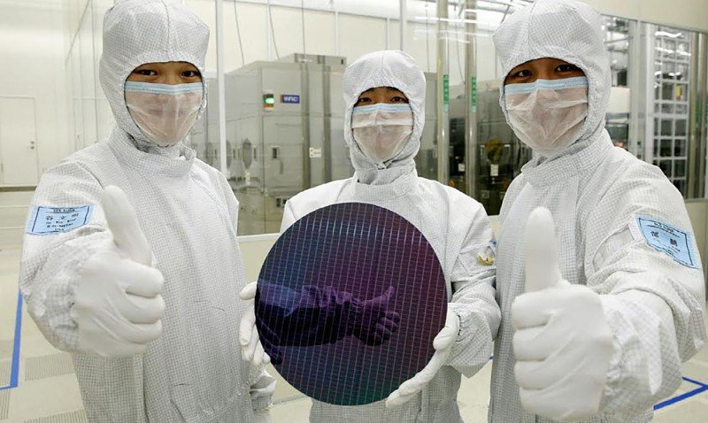 Η Intel πάειSamsung για τη κατασκευή CPU στα 14nm - Φωτογραφία 1