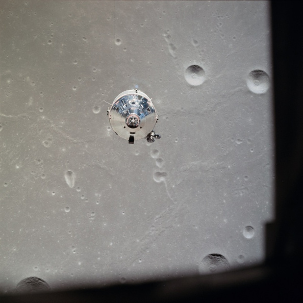 Ανθρώπινα Χνάρια στη Σελήνη - Φωτογραφία 5
