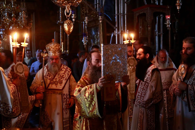 12219 - Αρχιερατική Θεία Λειτουργία και χειροτονίες στην Ι.Μ.Μ. Βατοπαιδίου - Φωτογραφία 8