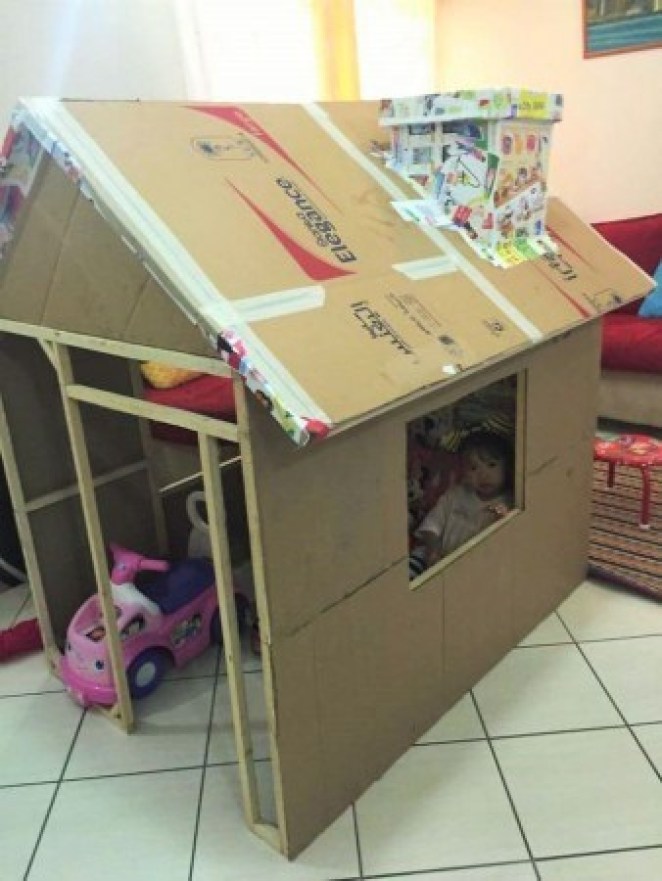 ΚΑΤΑΣΚΕΥΕΣ - Ένας παππούς έφτιαξε το πιο παραμυθένιο σπίτι με τα χεράκια του για την εγγονή του! - Φωτογραφία 2
