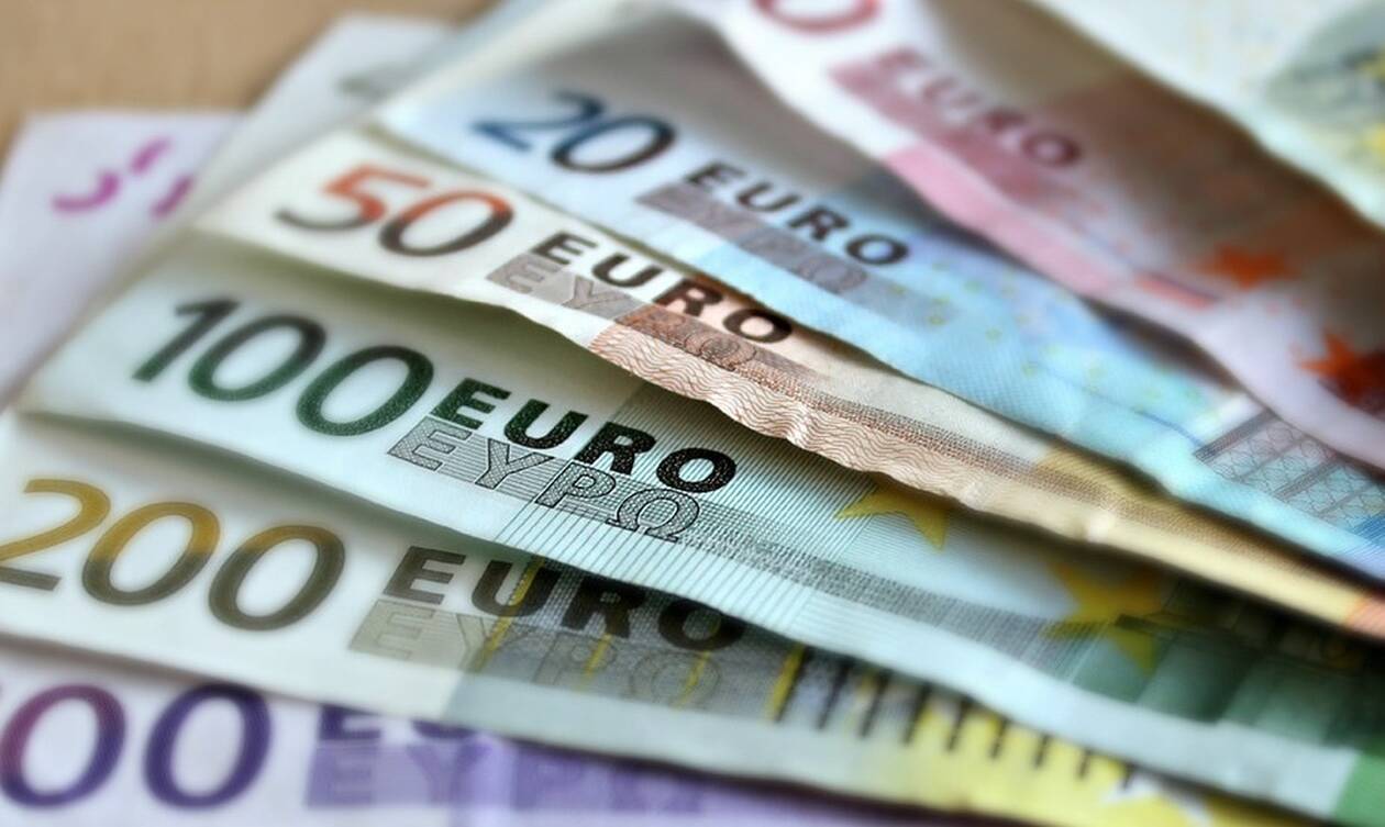 €1.000 επίδομα: Αιτήσεις έως Σήμερα (4/7) - Φωτογραφία 1