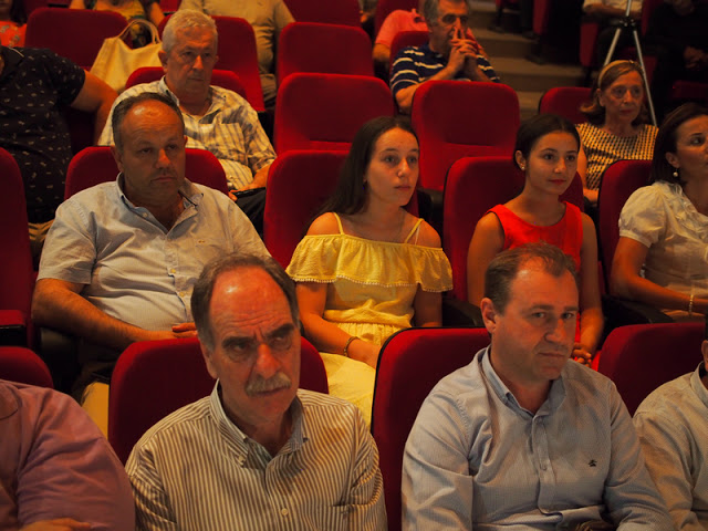 Η Κεντρική ομιλία της υπ. Βουλευτή ΠΕ Γρεβενών Λαμπρινής Κόγιου -  Χατζηζήση στα Γρεβενά (εικόνες + video) - Φωτογραφία 9