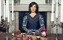 Ανθρωπόμορφο ρομπότ, με τεχνητή νοημοσύνη, εκθέτει τα έργα του