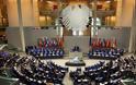ΝΖΖ: Γνωμοδότηση της Bundestag αμφισβητεί το γερμανικό «όχι» στις ελληνικές απαιτήσεις για αποζημιώσεις