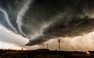 Σπάνιο το φαινόμενο που έπληξε τη Χαλκιδική:Τι είναι η supercell καταιγίδα - Φωτογραφία 1