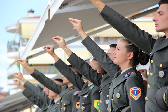 Τελετή Ορκωμοσίας Μονίμων Λοχιών Τάξης 2019 στην ΣΜΥ - Φωτογραφία 8