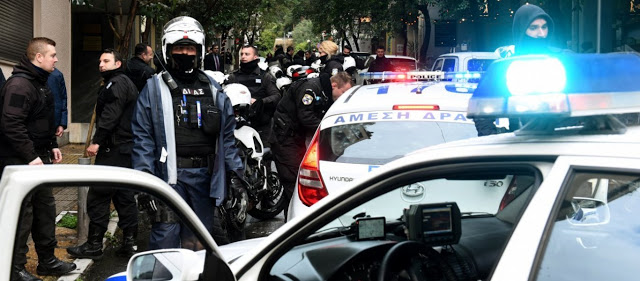 Φύλλα πορείας σε 700 αστυνομικούς: Σε πλήρη εξέλιξη το σχέδιο της κυβέρνησης για την ασφάλεια - Φωτογραφία 1