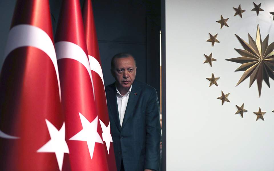Ερντογάν: Η Τουρκία δεν ιδρύθηκε εναντίον της μικρής Ελλάδας - Φωτογραφία 1