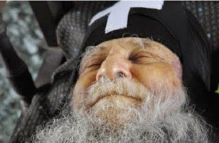 Η Προφητεία του Γέροντα που χαμογέλασε ώρες μετά τον θάνατό του: Η Τουρκιά θα επιτεθεί στην Ελλάδα... - Φωτογραφία 1